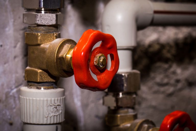 11-domina-los-secretos-del-mantenimiento-preventivo-en-fontaneria mantenimiento preventivo en fontanería