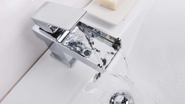 14-consejos-para-mantener-tus-grifos-y-duchas-en-perfecto-estado mantener tus grifos y duchas