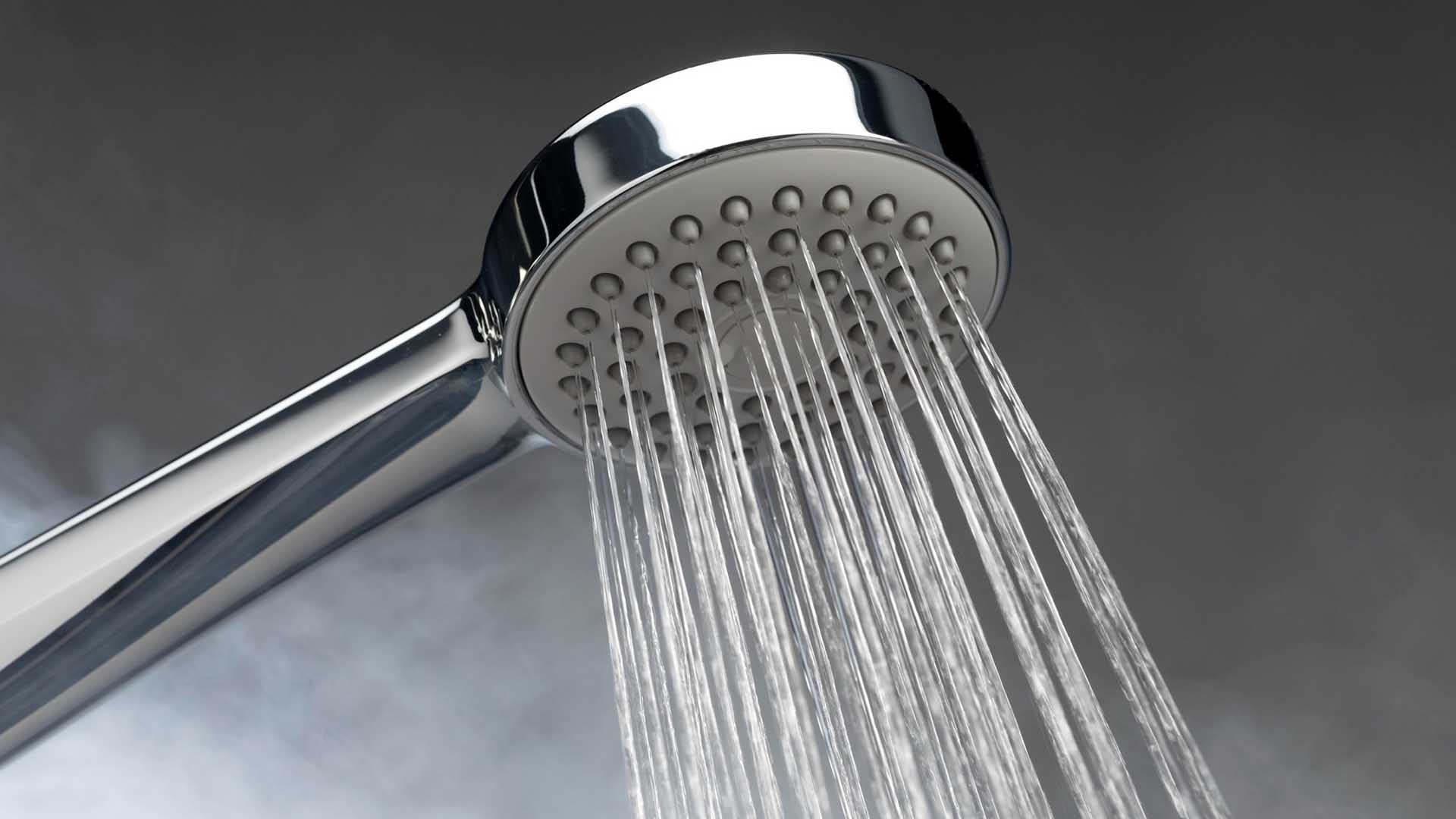 baja presión de agua en la ducha