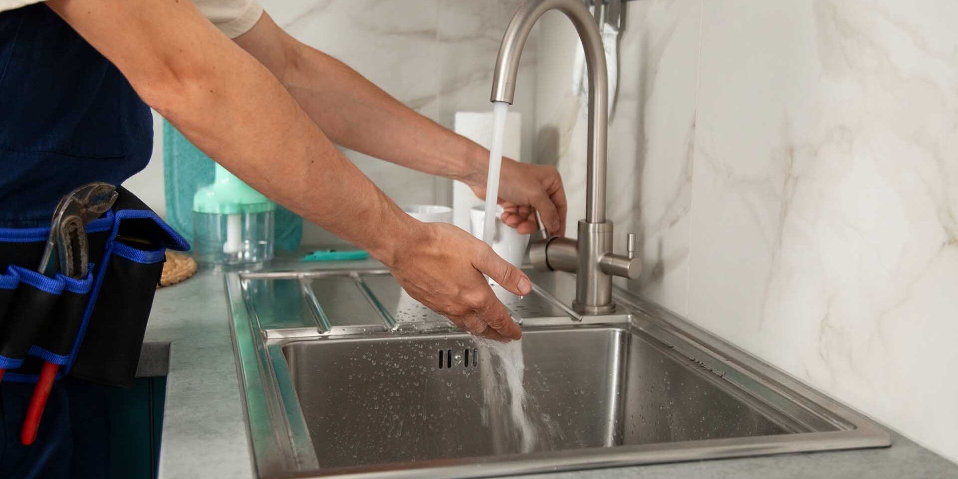 baja presión de agua en casa